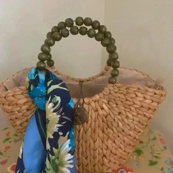 Vintage WOVEN Straw bag - Picture 6 of 6